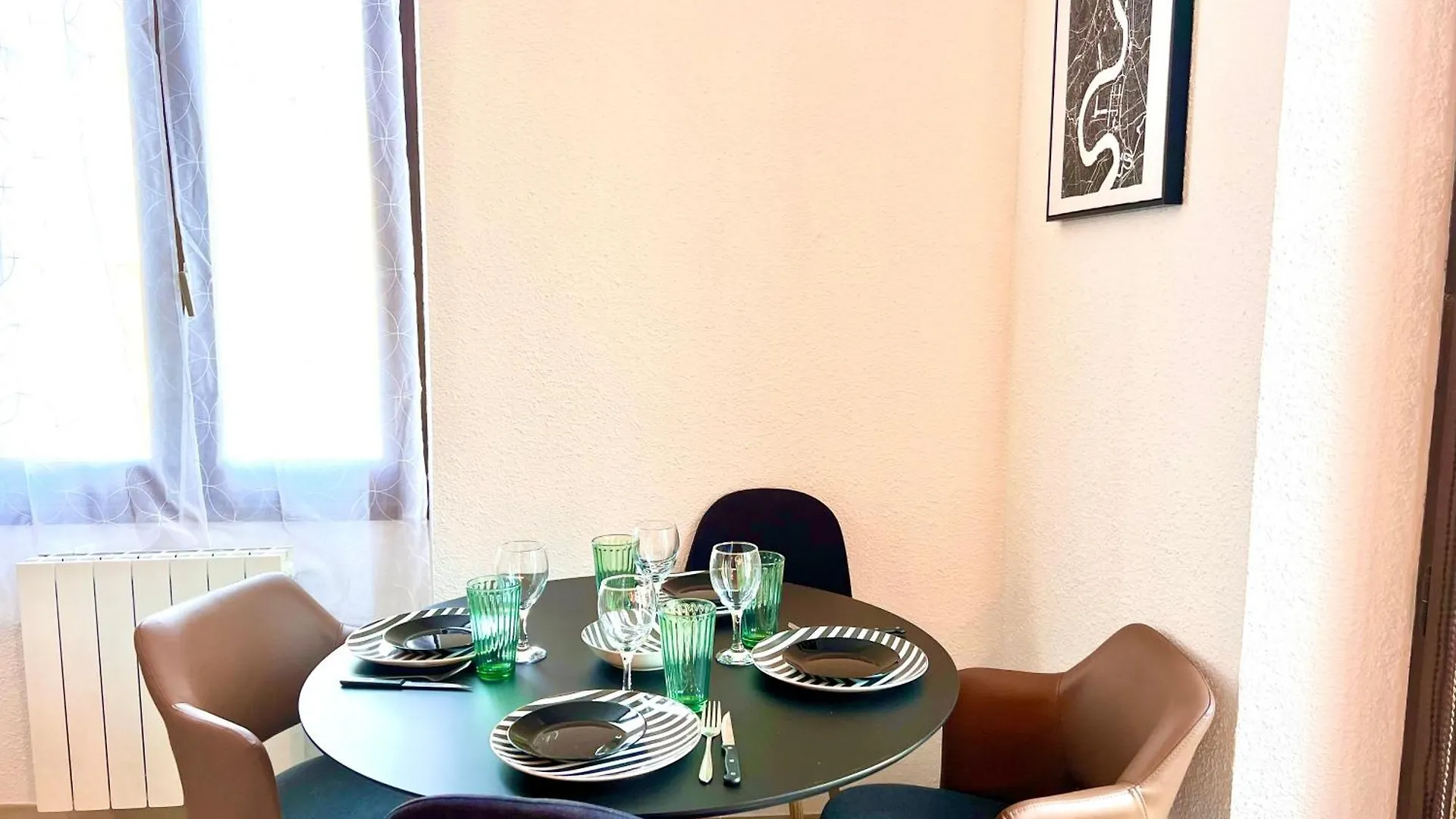 Spacieux T2 Avec Balcon Cluses