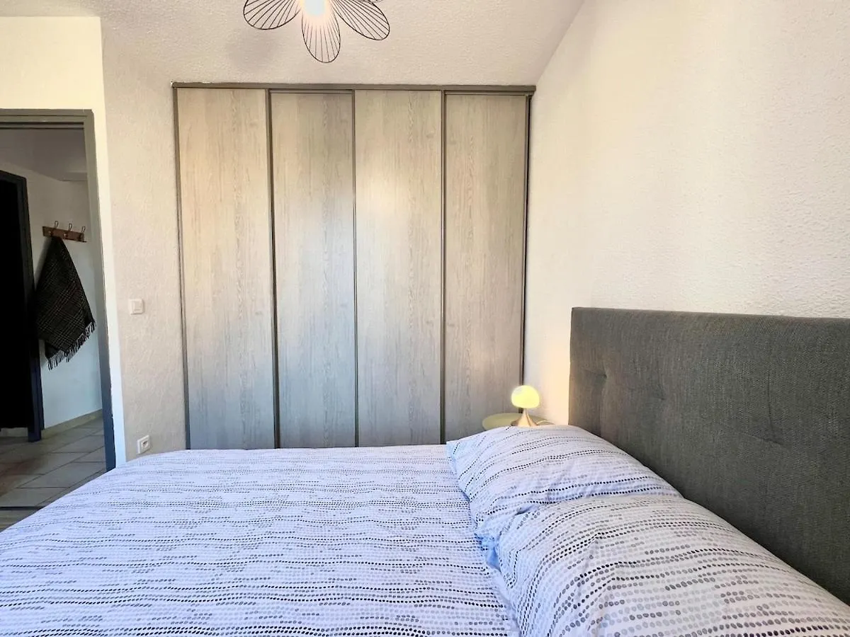 Spacieux T2 Avec Balcon Cluses Apartment